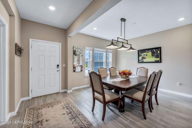 9918 PAVNES CREEK Drive, Jacksonville, FL 32222