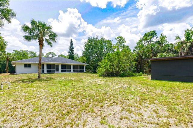 741 9th ST SW, Naples, FL 34117