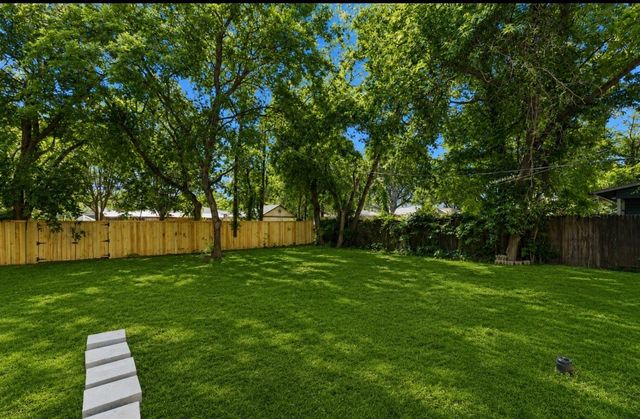 1540 Murray Drive, Garland, TX 75042