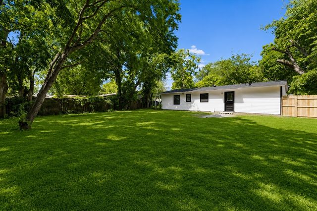 1540 Murray Drive, Garland, TX 75042