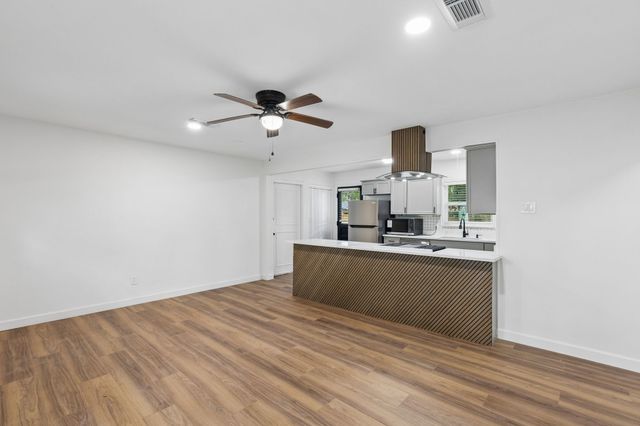 1540 Murray Drive, Garland, TX 75042