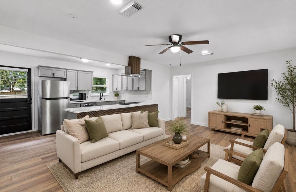 1540 Murray Drive, Garland, TX 75042