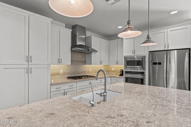 3850 RIDGE RUNNER Way, Wickenburg, AZ 85390