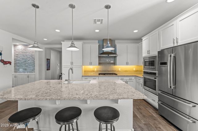 3850 RIDGE RUNNER Way, Wickenburg, AZ 85390