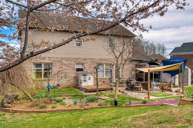 4433 Stone Garden Lane, Newburgh, IN 47630