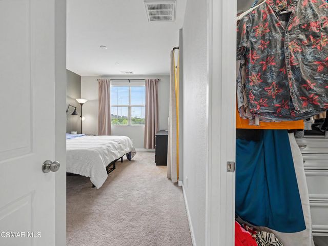 189 Westpark Court 203, Camarillo, CA 93012