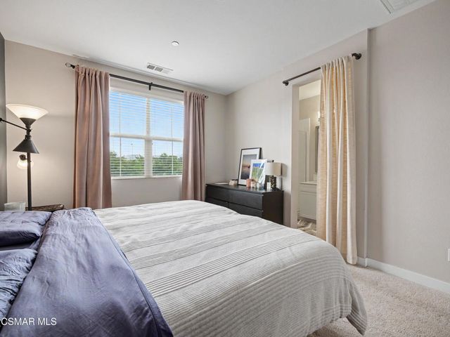 189 Westpark Court 203, Camarillo, CA 93012