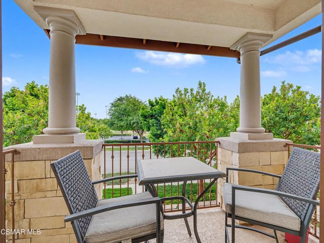 189 Westpark Court 203, Camarillo, CA 93012