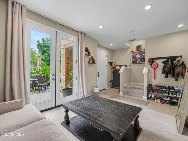 189 Westpark Court 203, Camarillo, CA 93012