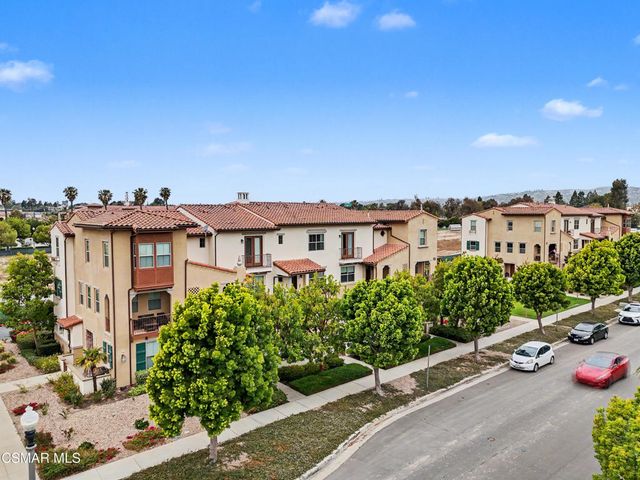 189 Westpark Court 203, Camarillo, CA 93012