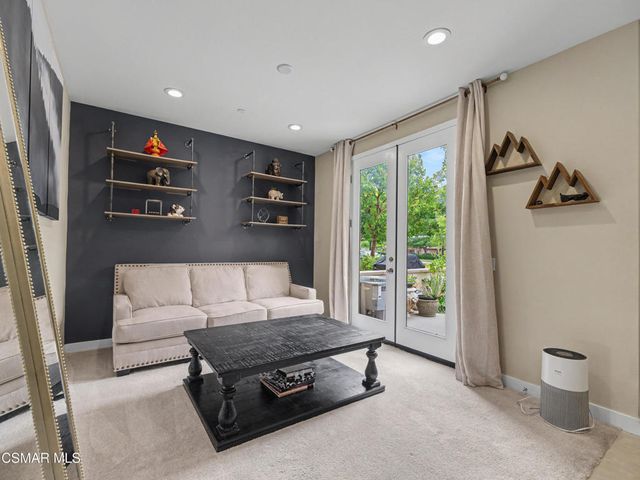 189 Westpark Court 203, Camarillo, CA 93012