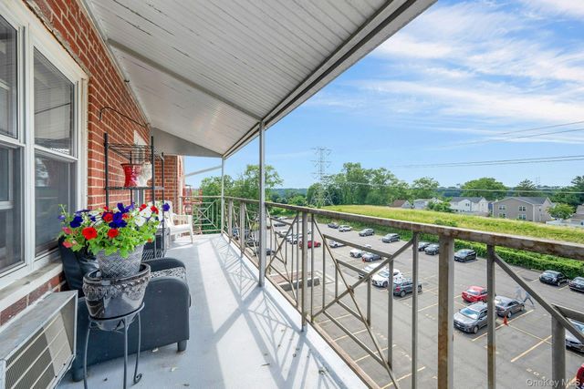 11 Balint Drive 745, Yonkers, NY 10710