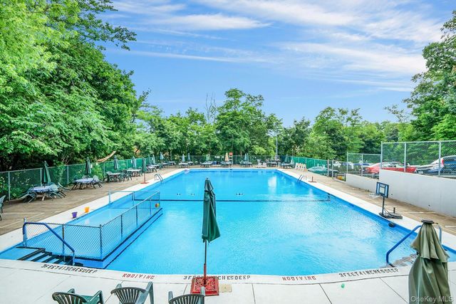 11 Balint Drive 745, Yonkers, NY 10710