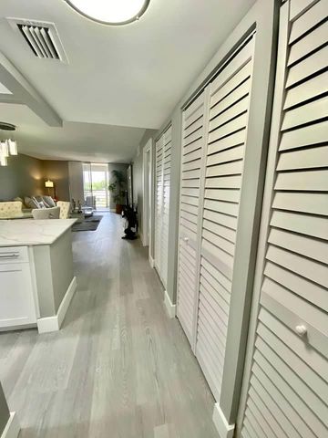 6461 NW 2nd Avenue 409, Boca Raton, FL 33487