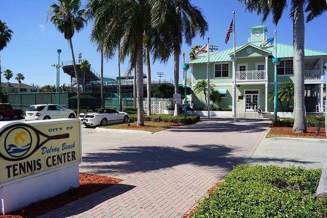 6461 NW 2nd Avenue 409, Boca Raton, FL 33487