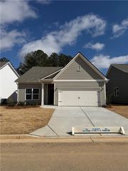 29 Primrose Drive, Dallas, GA 30132