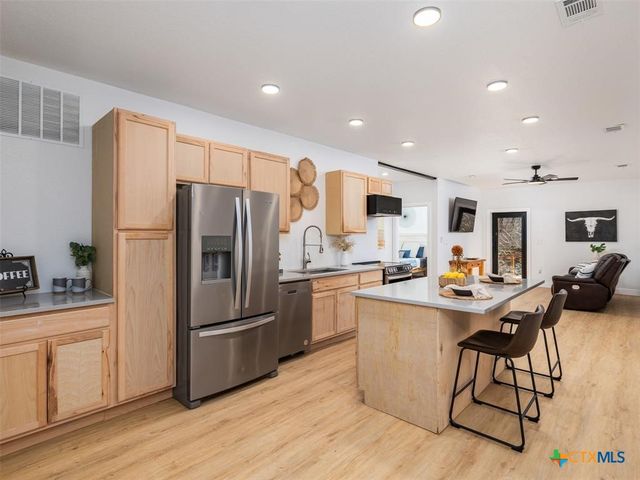 17412 W 1st Street, Leander, TX 78641