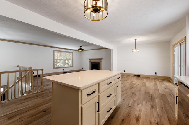 5 Cavalier Drive, Huntington, WV 25701