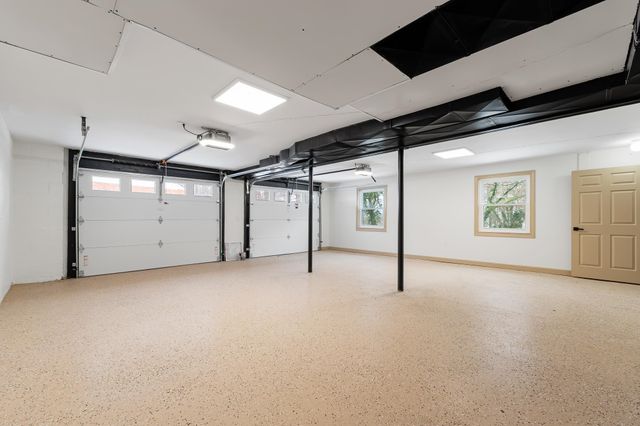 5 Cavalier Drive, Huntington, WV 25701