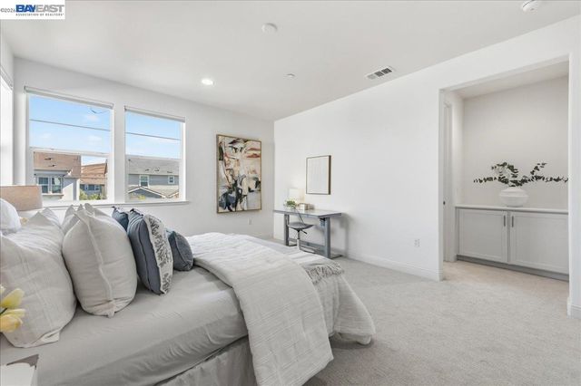 4527 Pine Mountain Way, Dublin, CA 94568