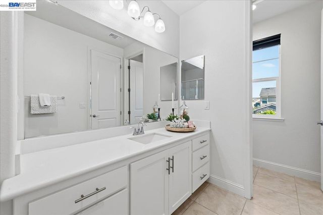 4527 Pine Mountain Way, Dublin, CA 94568