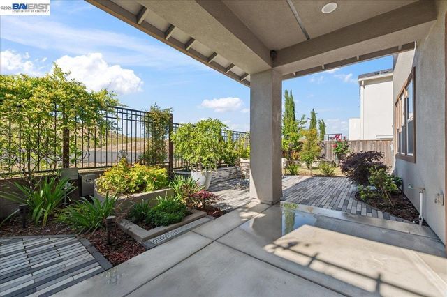 4527 Pine Mountain Way, Dublin, CA 94568