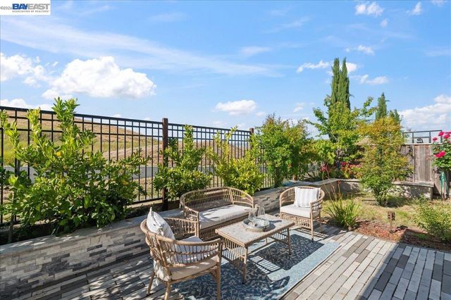 4527 Pine Mountain Way, Dublin, CA 94568