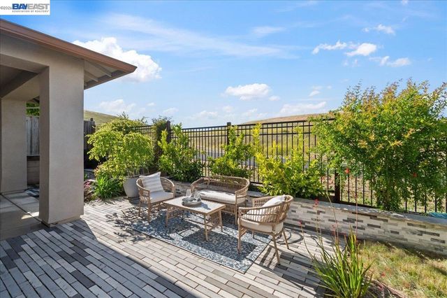 4527 Pine Mountain Way, Dublin, CA 94568