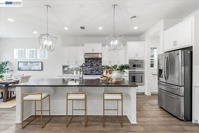 4527 Pine Mountain Way, Dublin, CA 94568