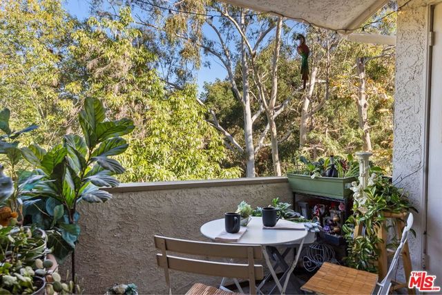 3480 Barham Boulevard 306, Los Angeles, CA 90068