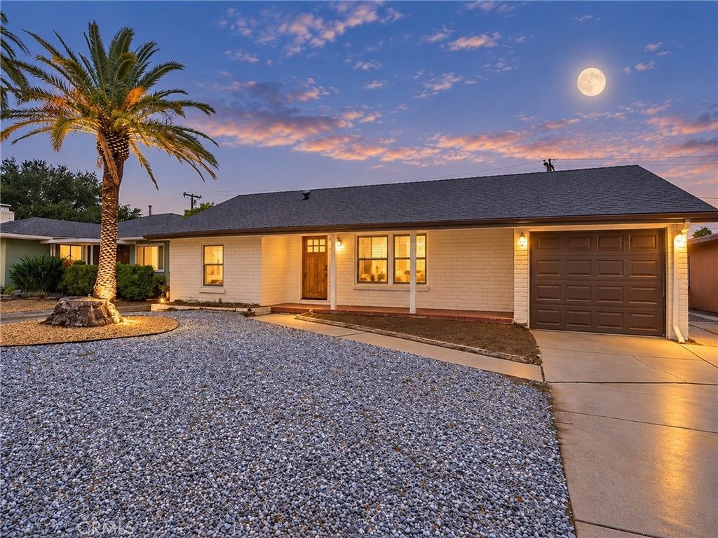 8627 Kempster Ave, Fontana, CA 92335 — exterior