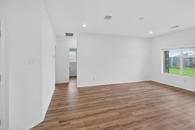 9610 Sterling Arbor Drive, Baytown, TX 77521