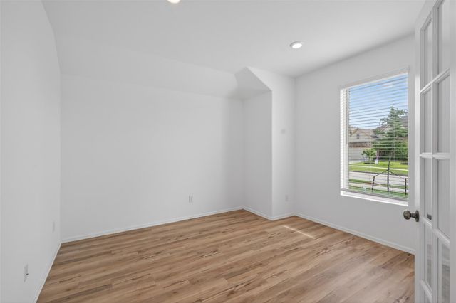 9610 Sterling Arbor Drive, Baytown, TX 77521