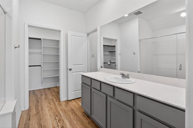 9610 Sterling Arbor Drive, Baytown, TX 77521