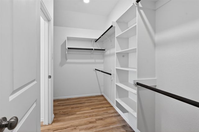 9610 Sterling Arbor Drive, Baytown, TX 77521