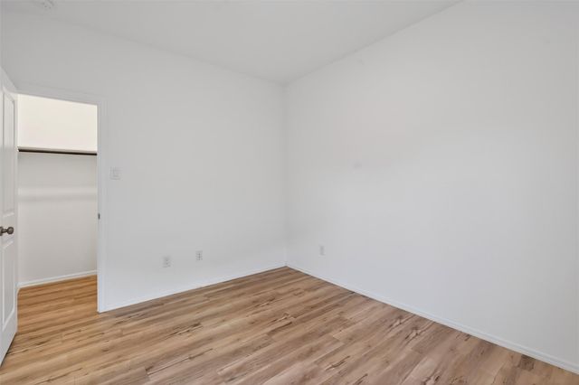 9610 Sterling Arbor Drive, Baytown, TX 77521