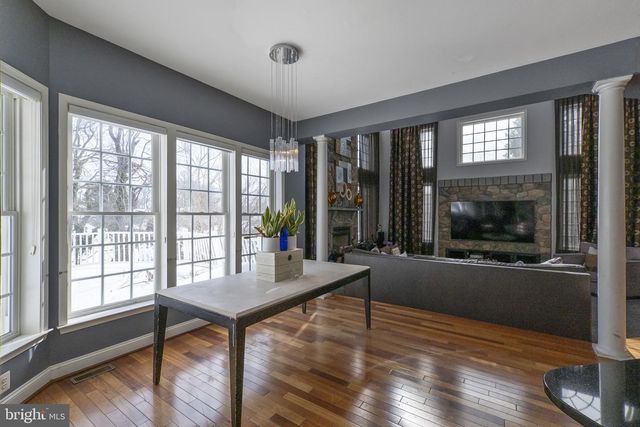 8400 SUMMIT AVE, Baltimore, MD 21244