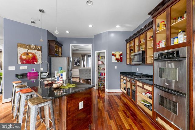 8400 SUMMIT AVE, Baltimore, MD 21244