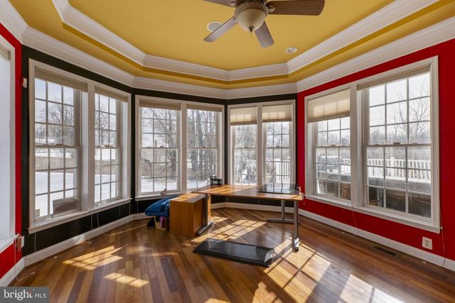 8400 SUMMIT AVE, Baltimore, MD 21244