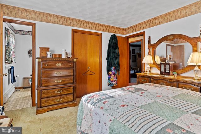24 RICHLAND RD, Carlisle, PA 17015
