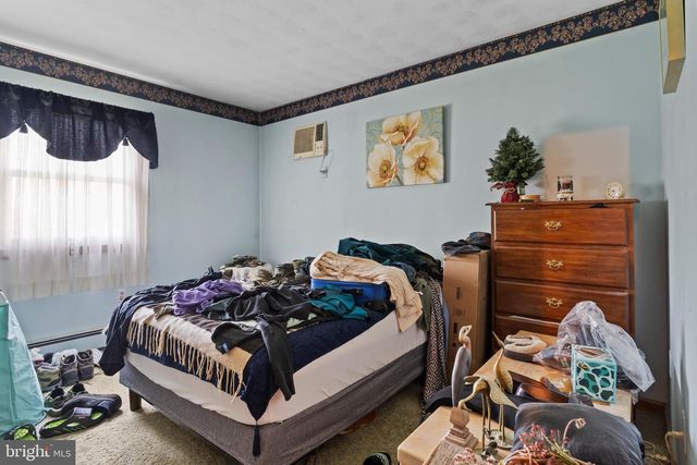 24 RICHLAND RD, Carlisle, PA 17015