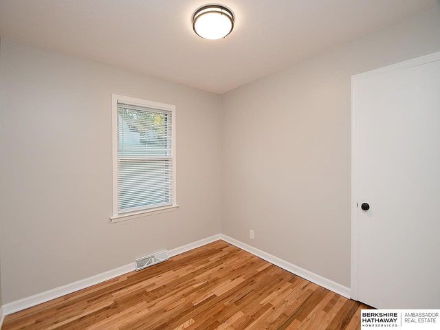 711 5th Avenue, Plattsmouth, NE 68048