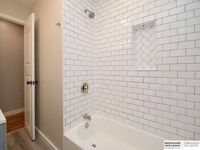 711 5th Avenue, Plattsmouth, NE 68048