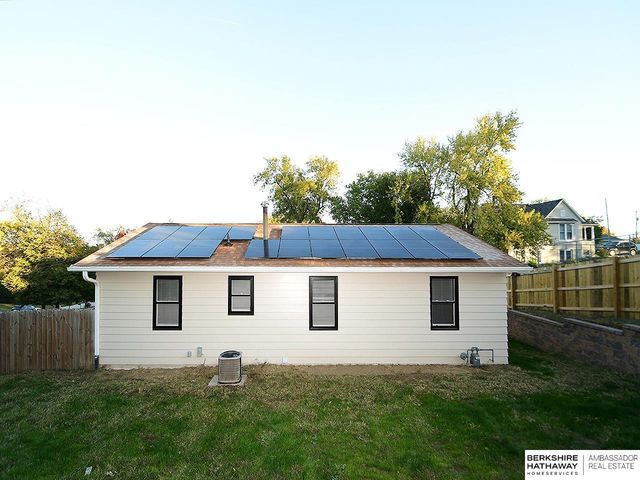 711 5th Avenue, Plattsmouth, NE 68048