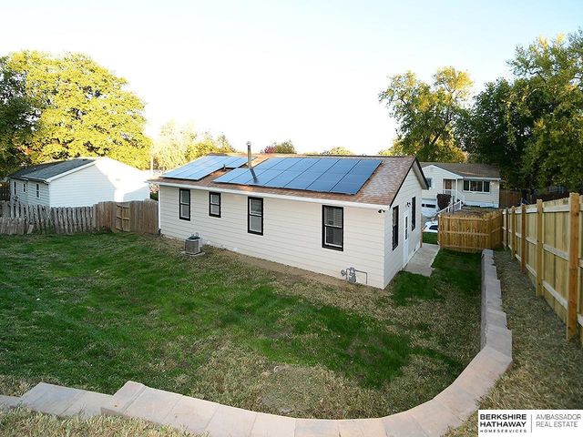 711 5th Avenue, Plattsmouth, NE 68048