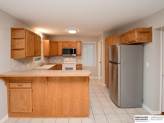 711 5th Avenue, Plattsmouth, NE 68048