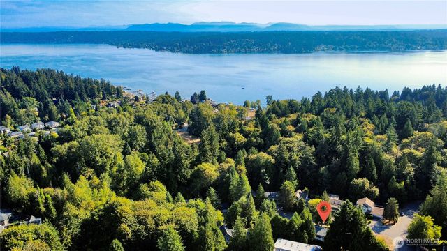 3849 166th Avenue SE, Bellevue, WA 98008