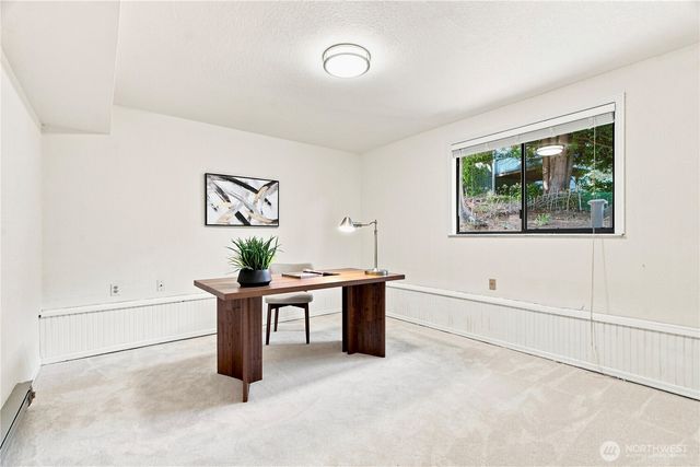 3849 166th Avenue SE, Bellevue, WA 98008