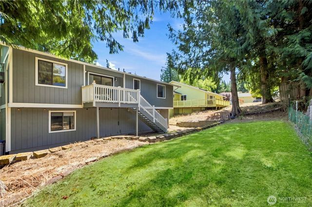 3849 166th Avenue SE, Bellevue, WA 98008