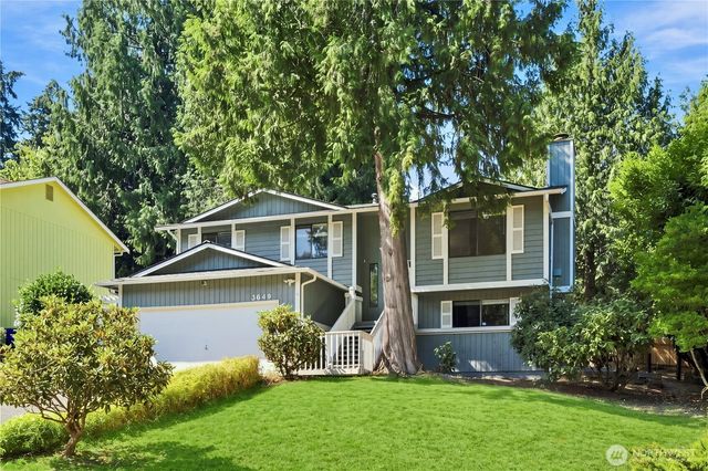 3849 166th Avenue SE, Bellevue, WA 98008